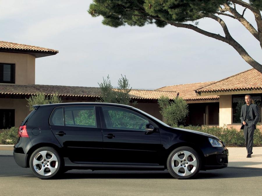  Volkswagen Golf GTi 2005 года  (фото 95 из 135)
